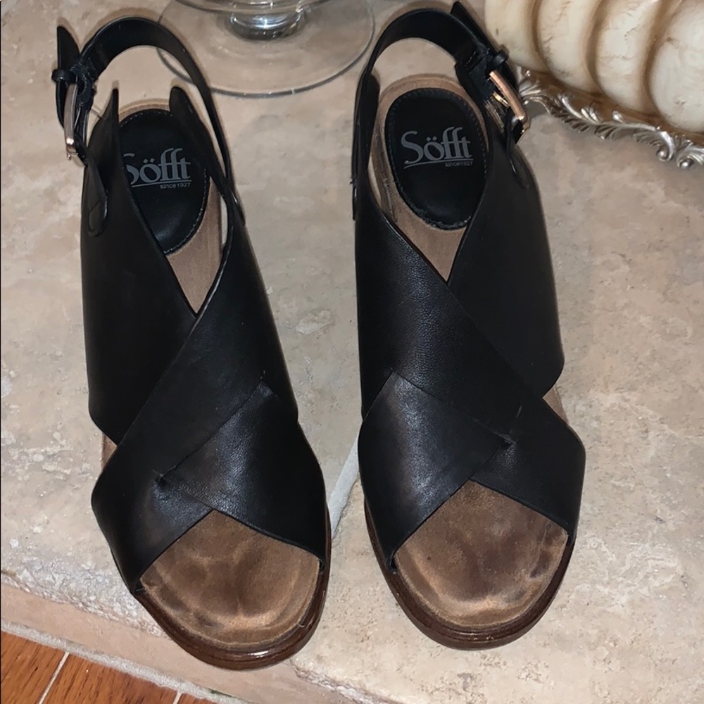 Black Slingback High-heeled Sandals